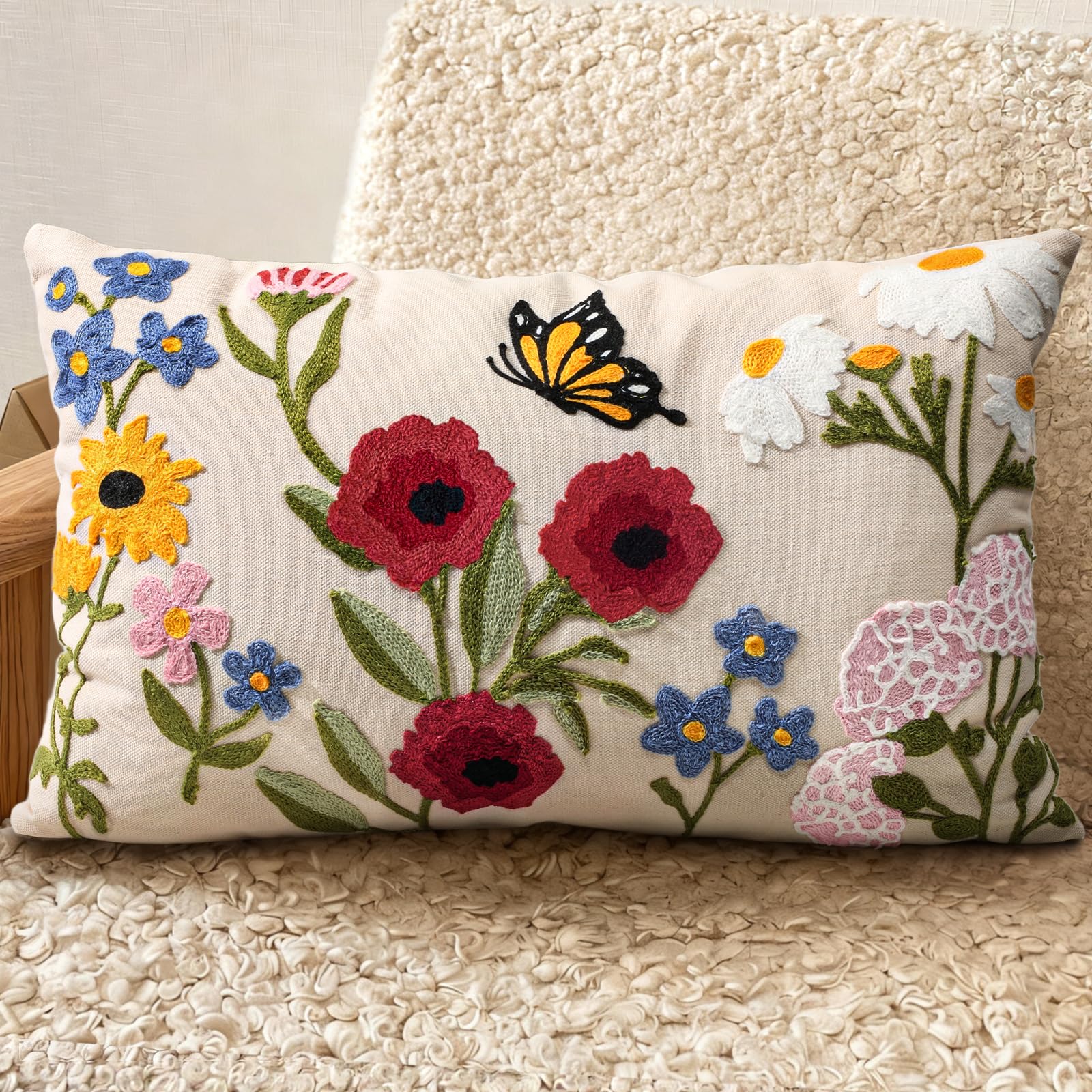 Embroidered Throw Pillow Cover 20x20 Inch - Spring Summer Boho Decorative Pillow Cover with Zipper for Living Room Couch Sofa Bed Aesthetic Design Retro Flower Cushion Pillowcase